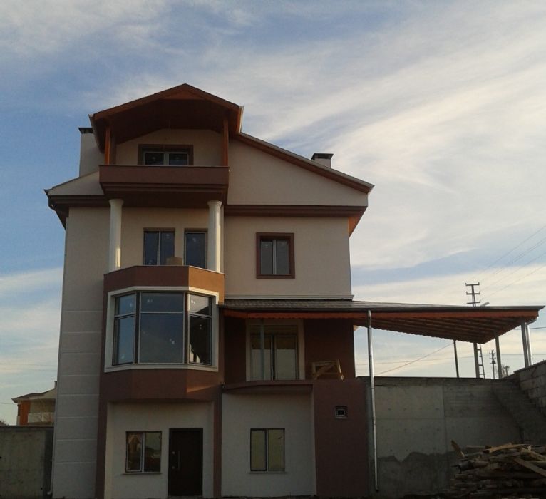 47774072425720151950341-jpg