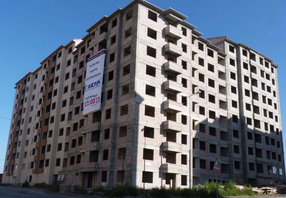 47774072425720151931161-jpg