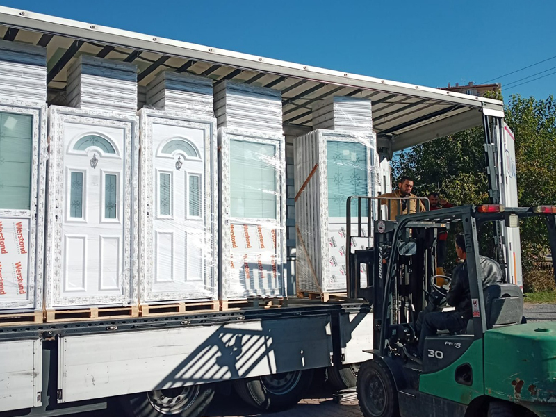 pvc-kapi-ve-pencere-ihracat32-jpg