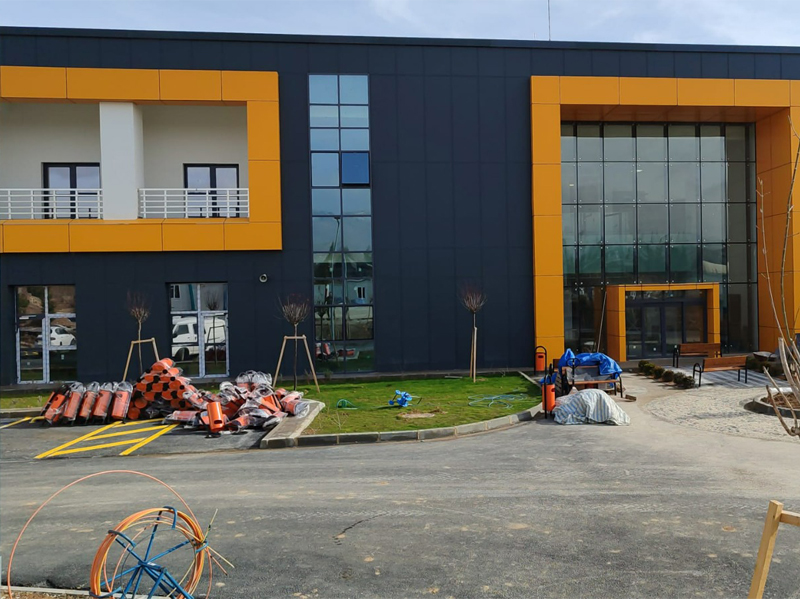 silikon-cephe-kisbahcesi-ve-kompozit24-jpg